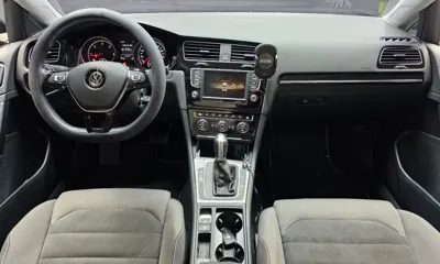 Volkswagen Golf 2016, 57130 км, за 13500000 KRW - фото 7
