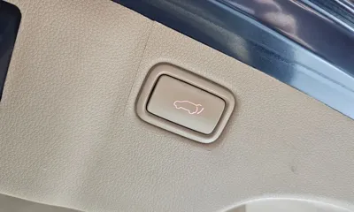 Kia Canival 2016, 199344 км, за 13800000 KRW - фото 20