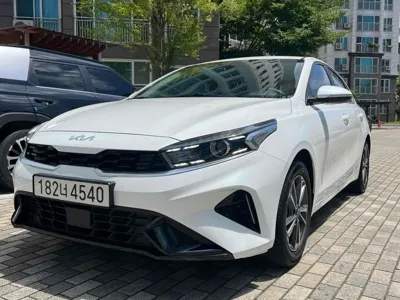 Kia K3 · 2022 год