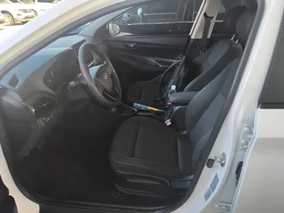 Hyundai Elantra 2022, 72400 км, за 40500 CNY - фото 15