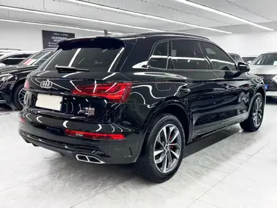 Audi Q5L 2024, 7000 км, за 218500 CNY - фото 6