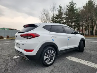 Hyundai Tucson 2018, 205727 км, за 8800000 KRW - фото 12