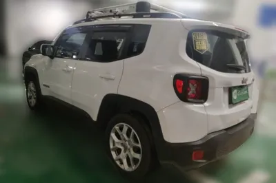 Jeep Renegade 2016, 71700 км, за 38952.36 CNY - фото 4