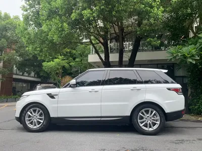 Land Rover Sport 2016, 80000 км, за 218000 CNY
