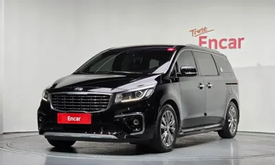 Kia Canival · 2020 год