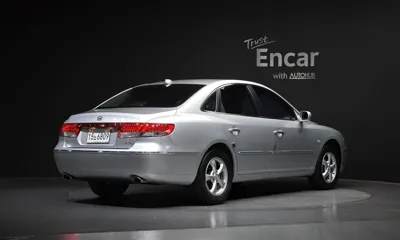 Hyundai Grandeur 2008, 76105 км, за 2900000 KRW