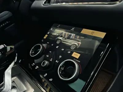 Land Rover Evoque 2024, 9000 км, за 163800 CNY - фото 9