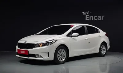Kia K3 · 2017 год