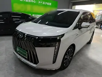 GAC Motor 传祺E8 PHEV 2024, 23600 км, за 145000 CNY - фото 2