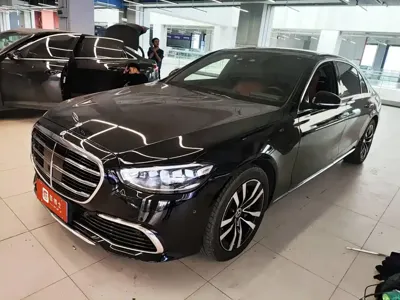 Mercedes-Benz S-Class 2021, 48000 км, за 559000 CNY - фото 1