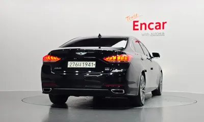 Hyundai Genesis 2016, 90553 км, за 9990000 KRW