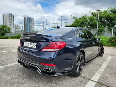 Genesis G70 2019, 140000 км, за 21200000 KRW