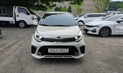 Kia Morning 2017, 67848 км, за 8400000 KRW