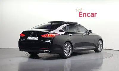 Hyundai Genesis 2015, 213033 км, за 6500000 KRW