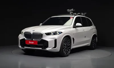 BMW X5 · 2025 год
