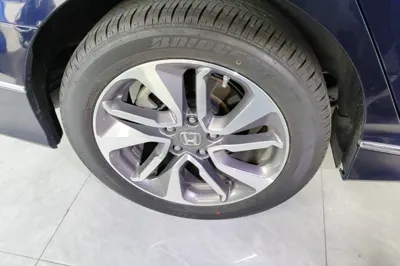 Honda Inspire 2019, 101300 км, за 96717.54 CNY - фото 10