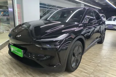 ONVO L60 · 2025 год