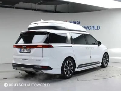 Kia Canival 2023, 31816 км, за 45900000 KRW