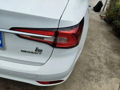 Roewe i5 2021, 101900 км, за 29000 CNY - фото 8