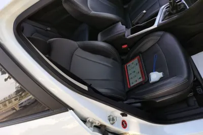 Geely Auto Vision X3 2019, 62000 км, за 35732.48 CNY - фото 19