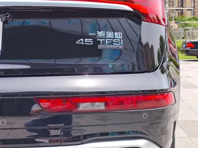 Audi Q5L 2021, 77000 км, за 169000 CNY - фото 8