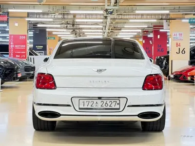 Bentley Flying Spur 2020, 85000 км, за 148000000 KRW