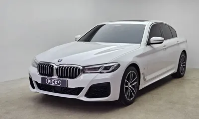 BMW 5-Series · 2021 год