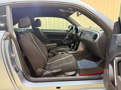 Volkswagen Beetle 2019, 50000 км, за 78000 CNY - фото 8