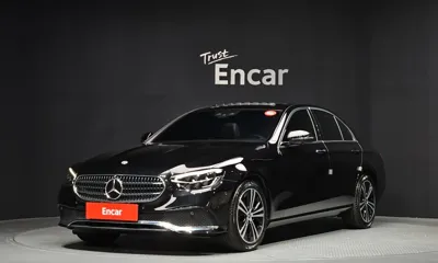 Mercedes-Benz E-Class · 2022 год