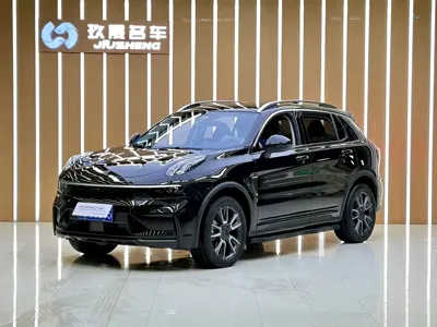 Lynk & Co 01 · 2024 год