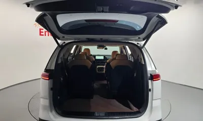 Kia Canival 2023, 59445 км, за 30000000 KRW - фото 20