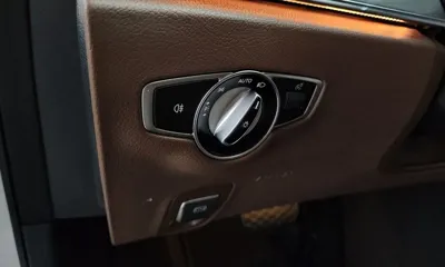 Mercedes-Benz E-Class 2022, 23586 км, за 45900000 KRW - фото 28
