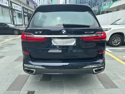 BMW X7 2021, 69000 км, за 388000 CNY - фото 9
