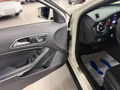 Mercedes-Benz GLA-Class 2018, 23663 км, за 16690000 KRW - фото 11