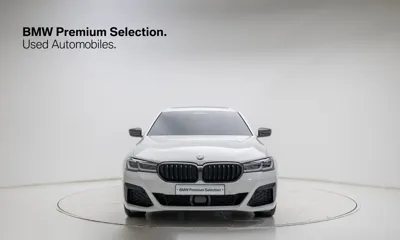 BMW 5-Series 2022, 96109 км, за 30900000 KRW