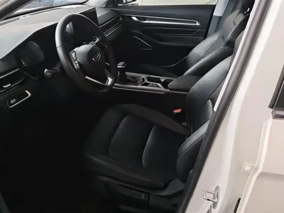 Geely Emgrand 2023, 51800 км, за 45800 CNY - фото 9