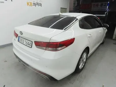 Kia K5 2016, 156000 км, за 6000000 KRW