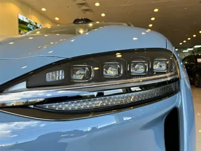 智界 Zhijie R7 2025, 9000 км, за 229800 CNY - фото 8