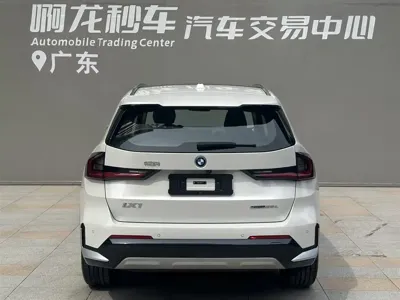 BMW iX1 2025, 3900 км, за 138800 CNY