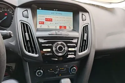 Ford Focus 2017, 82800 км, за 39798.1 CNY - фото 15