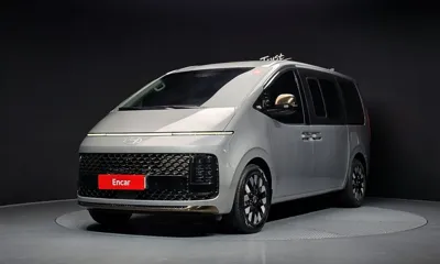 Hyundai Staria · 2025 год