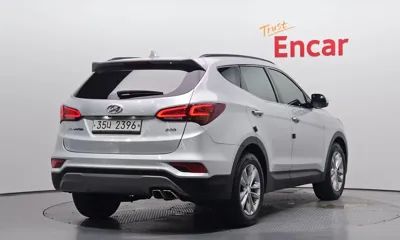 Hyundai Santafe 2018, 195923 км, за 9300000 KRW