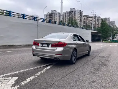 BMW 5 Series 2017, 91000 км, за 114900 CNY - фото 16