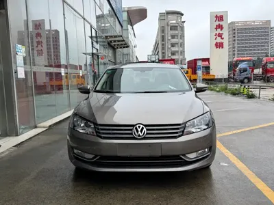 Volkswagen Passat · 2012 год