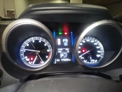 Toyota Prado 2017, 173200 км, за 210300 CNY - фото 18