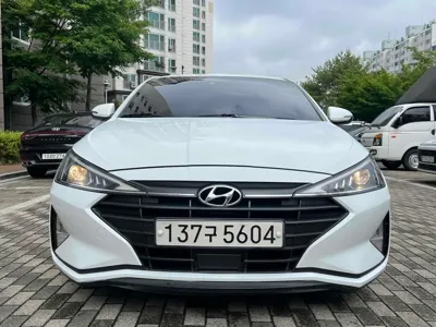 Hyundai Avante 2019, 116000 км, за 10400000 KRW