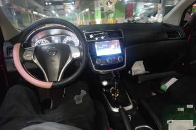 Nissan Tiida 2019, 72000 км, за 55566.6 CNY - фото 6
