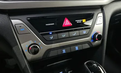 Hyundai Avante 2018, 27912 км, за 12500000 KRW - фото 19
