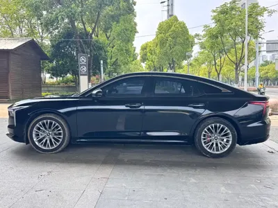 Bestune B70 2023, 20000 км, за 39900 CNY