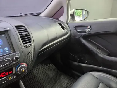 Kia K3 2013, 81344 км, за 5900000 KRW - фото 17